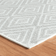 Diamond Platinum/White Machine Washable Rug - Our Boat House