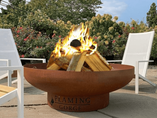 Flaming Gorge Gobi Steel Fire Pit & Mesh Top - Our Boat House