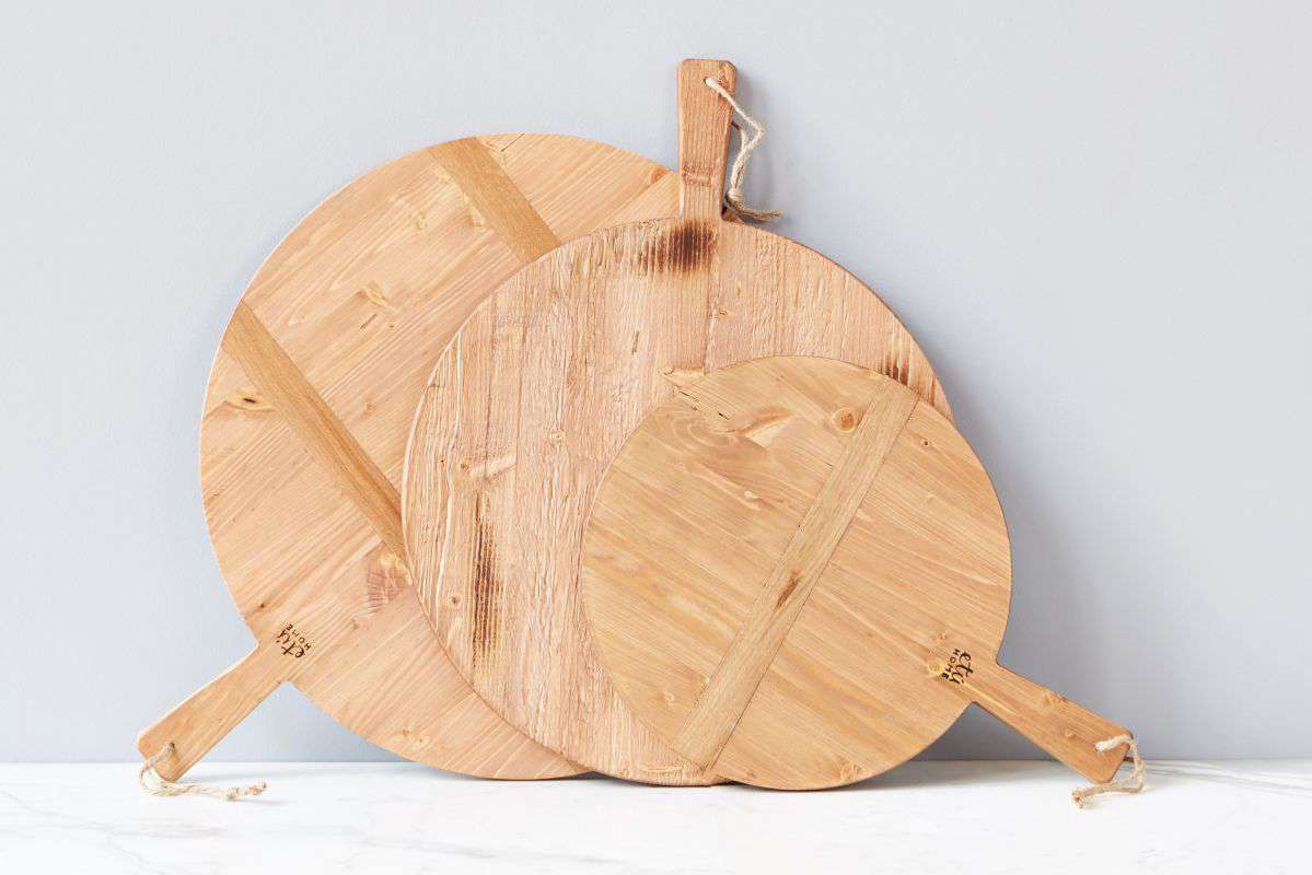 Round Pine Charcuterie Board Column